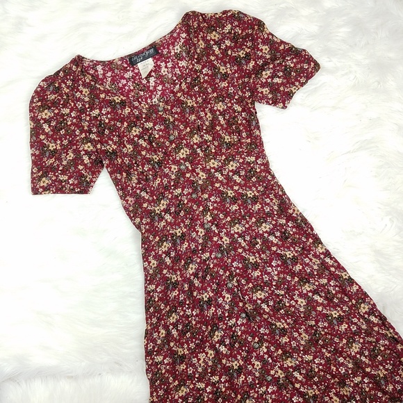 Vintage Dresses & Skirts - Vintage 90's Burgundy Floral Button Front Dress